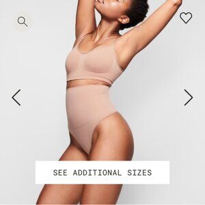 NEW SKIMS -SEAMLESS SCULPT BRALETTE - NEW IN BOX - SIENNA SH-BRA-0112